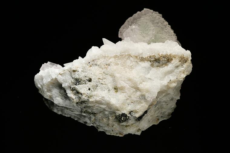 FLUORITE on CALCITE